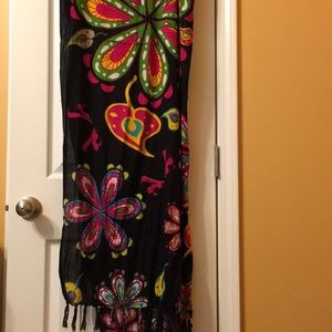 Colorful bright floral sarong🌸